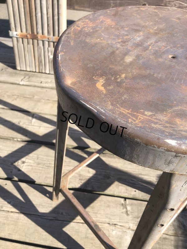 画像3: Vintage Industrial Iron Stool (M459)