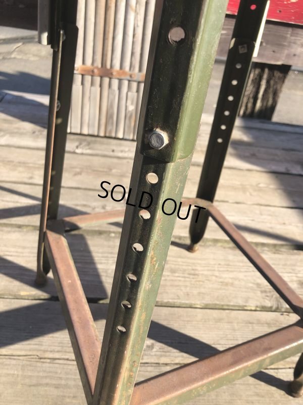 画像7: Vintage Industrial Iron Stool (M457)