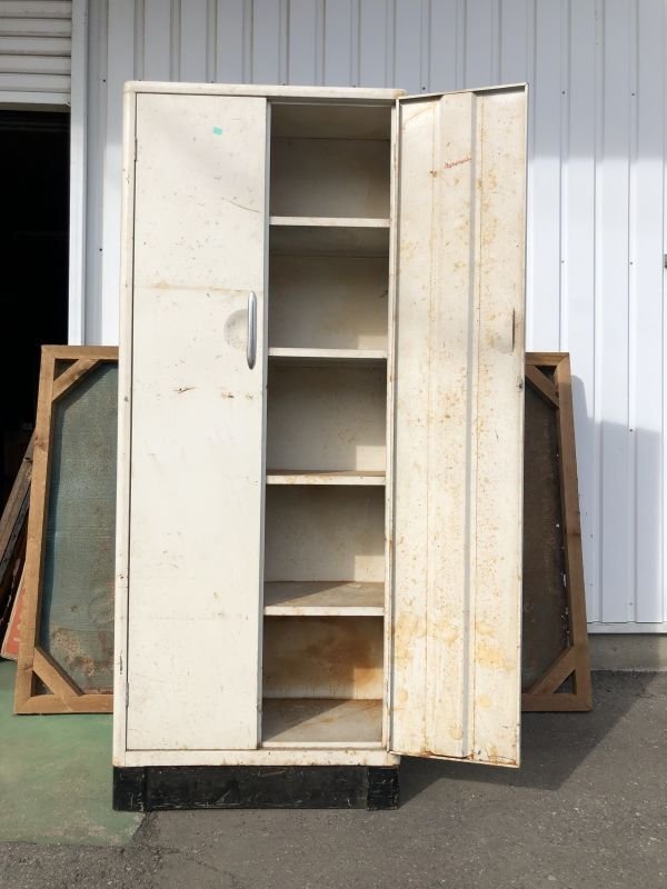 画像6: Vintage USA Industrial Steel Locker Cabinet (M495)