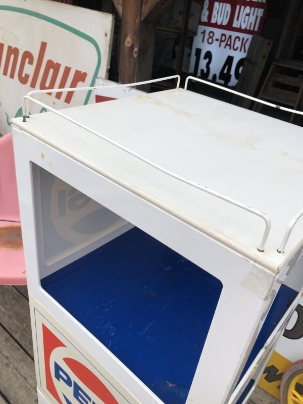 画像14:  【店舗引き取り限定】Vintage Advertising PEPSI Hard Plastic Store Display Shelf Rack (M498)