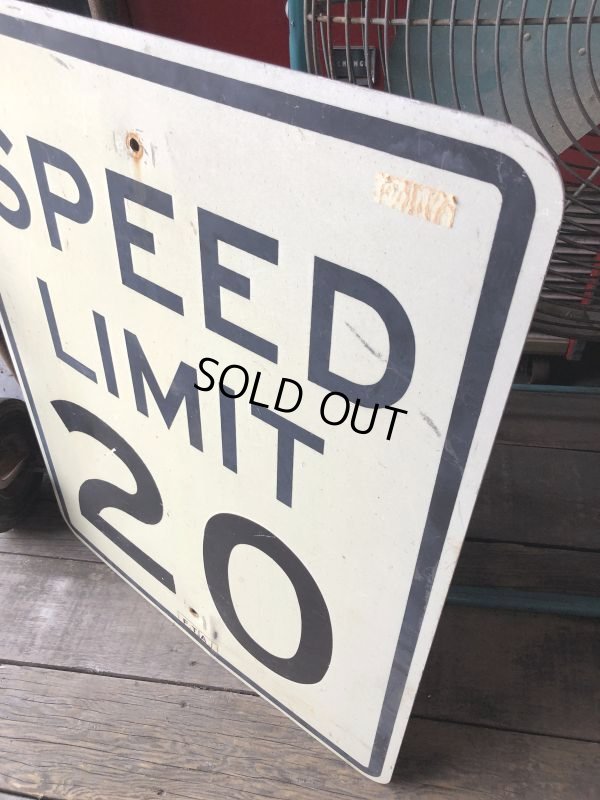 画像4: Vintage Road Sign SPEED LIMIT 20 (M520)