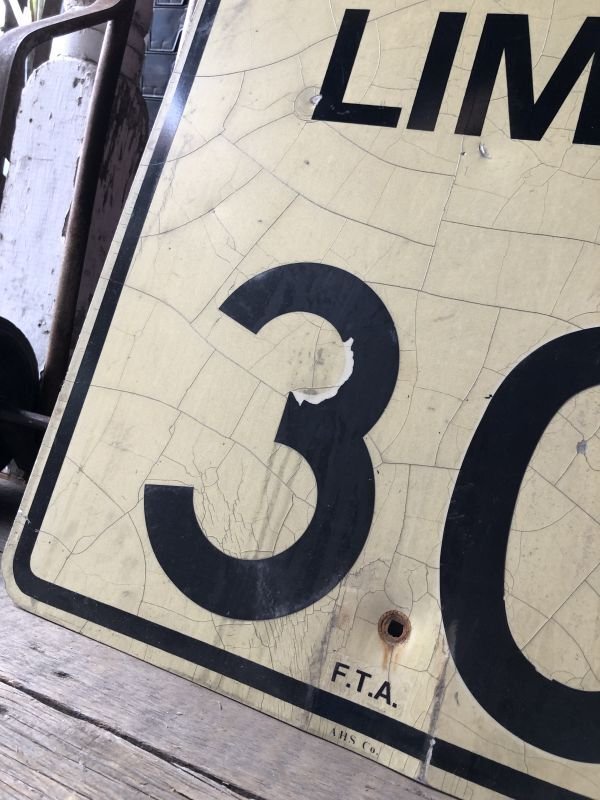 画像2: Vintage Road Sign SPEED LIMIT 30 (M522)