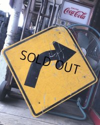 Vintage Traffic Road Sign Curve (M534)