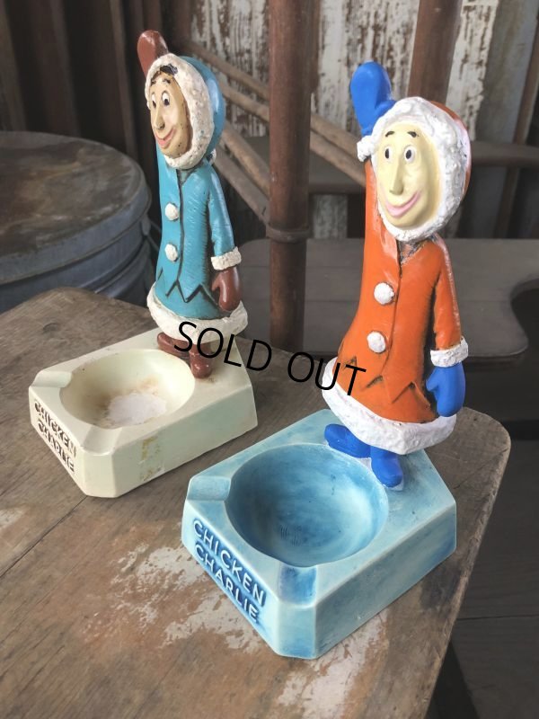 画像17: 50s Vintage Advertising Chicken Charlie Figure Statue Ashtray (M579)