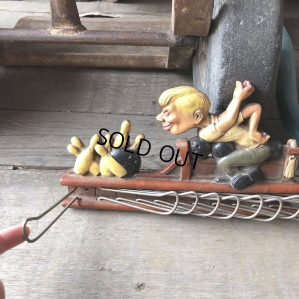 画像4: 50s Vintage Bowling Tie Belt Holder Wall Rack (M591)