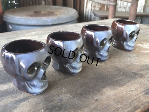 画像11: 50s Vintage SKULL " LAY OFF " Poison Decanter Bottle w/Shot Glass (B619)