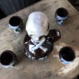 画像2: 50s Vintage SKULL " LAY OFF " Poison Decanter Bottle w/Shot Glass (B619) (2)