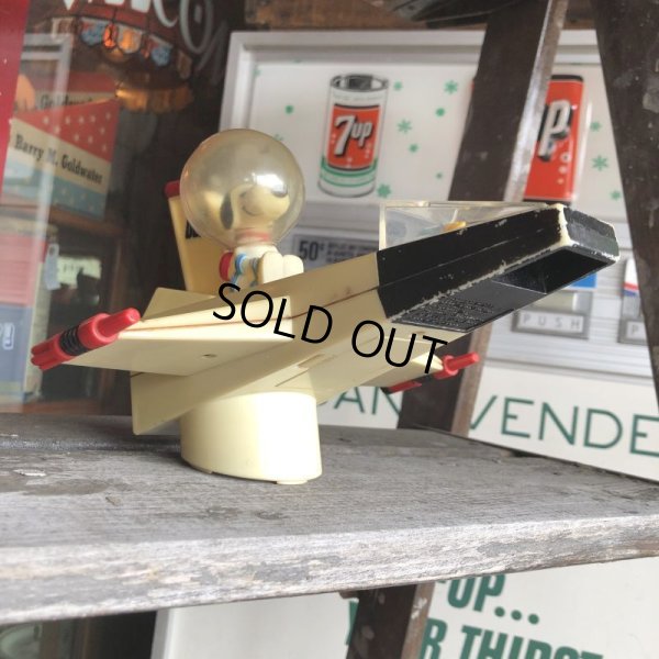 画像12: 70s Vintage Mattel Snoopy Spaceship AM Radio (M636)
