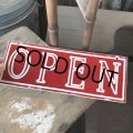 Vintage OPEN / CLOSED Sign (M642)