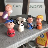 70s Vintage Snoopy Vinyl Finger Linus (M655)
