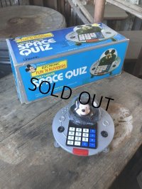 80s Vintage Unisonic Disney Mickey Mouse Space Quiz (M682)