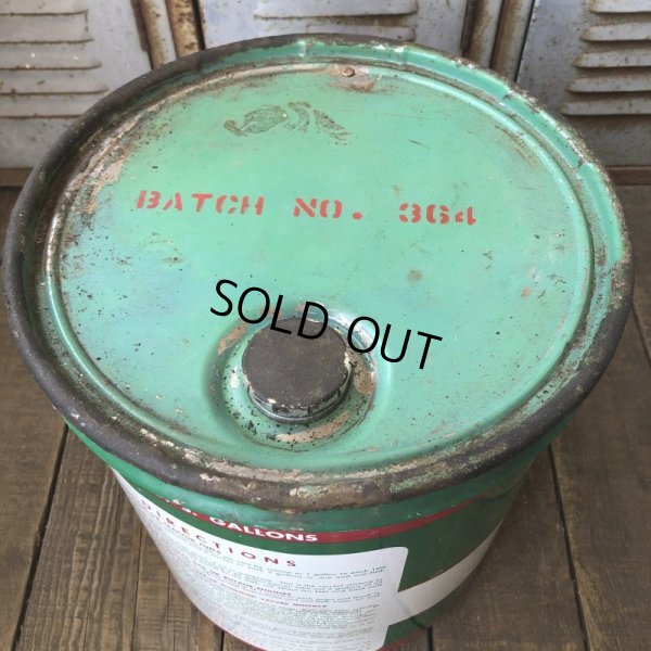 画像5: Vintage Essentialube Motor Conditioner 5GL Oil Can (M685) 