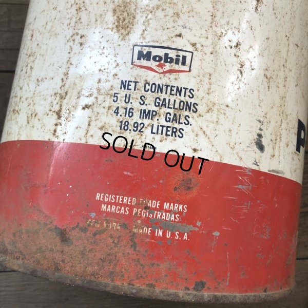 画像9: Vintage Mobil 5GL Motor Gas/Oil Can (M684) 