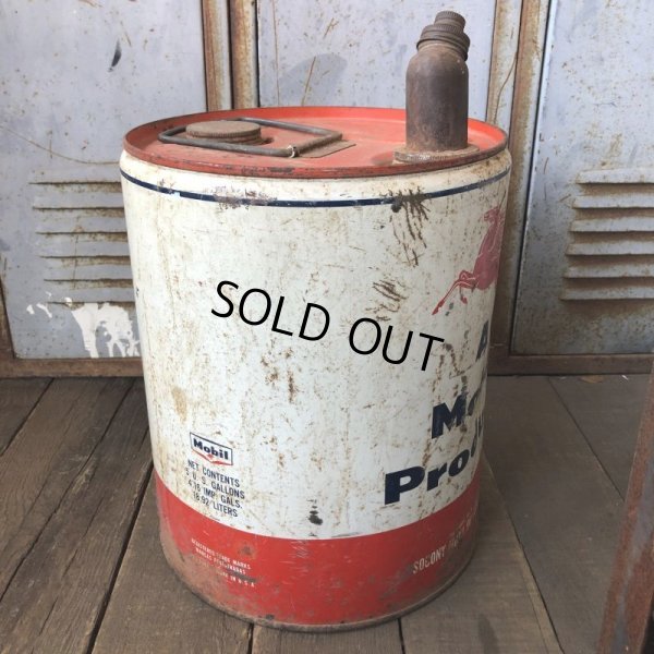 画像4: Vintage Mobil 5GL Motor Gas/Oil Can (M684) 