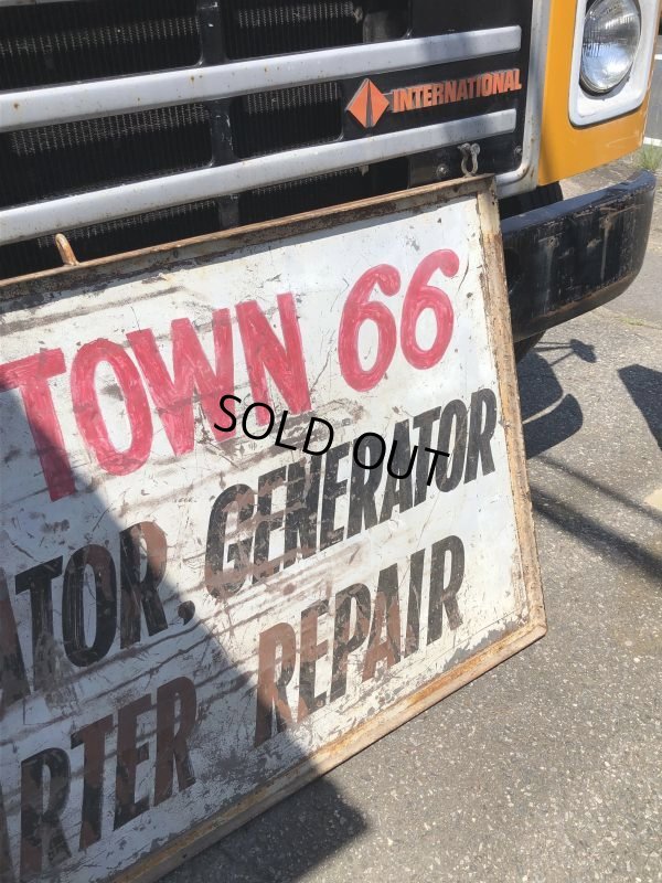画像3: 【店舗引き取り限定】 Original U.S.A Downtown 66 Double Sided Hand Painted Store Sign Huge! (M686)