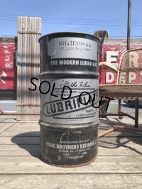 Vintage Fiske Brothers Refining Co. LUBRIPLATE 16 Gal Drum Barrel Oil Can A (M698)