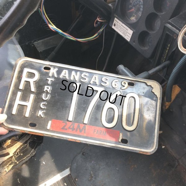 画像1: 60s Vintage American License Number Plate / KANSAS 1760 (M718)