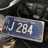 70s Vintage American License Number Plate / KANSAS 284 (M730)