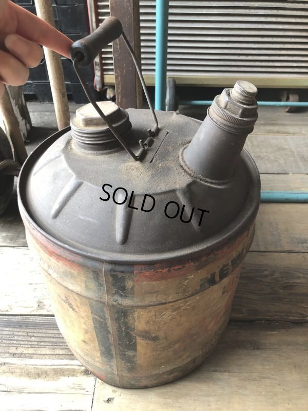 画像6: Vintage Motor Gas Oil 5 Gallon Can LION (M851) 