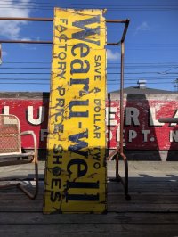 【店舗引き取り限定】 30s Era WEAR-U-WELL Shoes Porcelain Store Display Original Sign Hard to Find!! (M866)