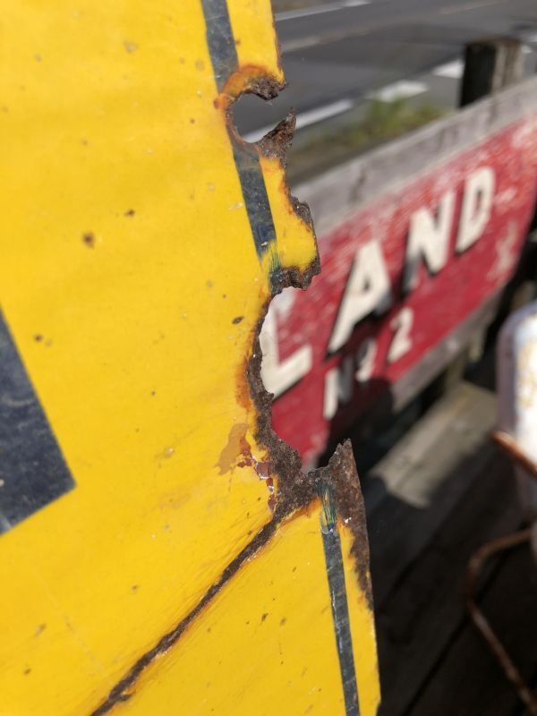 画像3: 【店舗引き取り限定】 30s Era WEAR-U-WELL Shoes Porcelain Store Display Original Sign Hard to Find!! (M866)