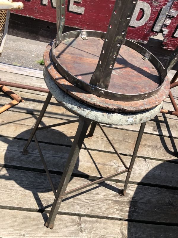 画像18: Vintage Industrial Stool with Wood Seat (M844)