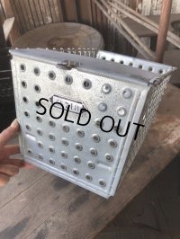 Vintage Metal Wire Locker Basket w/ Number Plate GB-718 (M852)