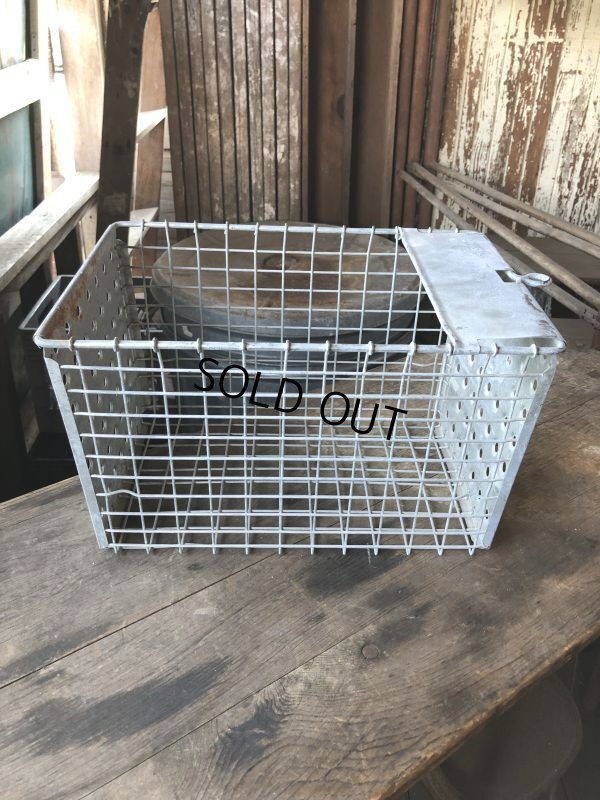 画像8: Vintage Metal Wire Locker Basket w/ Number Plate GB-109 (M856)