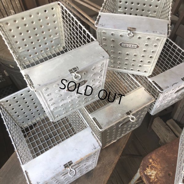 画像12: Vintage Metal Wire Locker Basket w/ Number Plate GB-415 (M857)