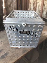 Vintage Metal Wire Locker Basket w/ Number Plate GB-415 (M857)