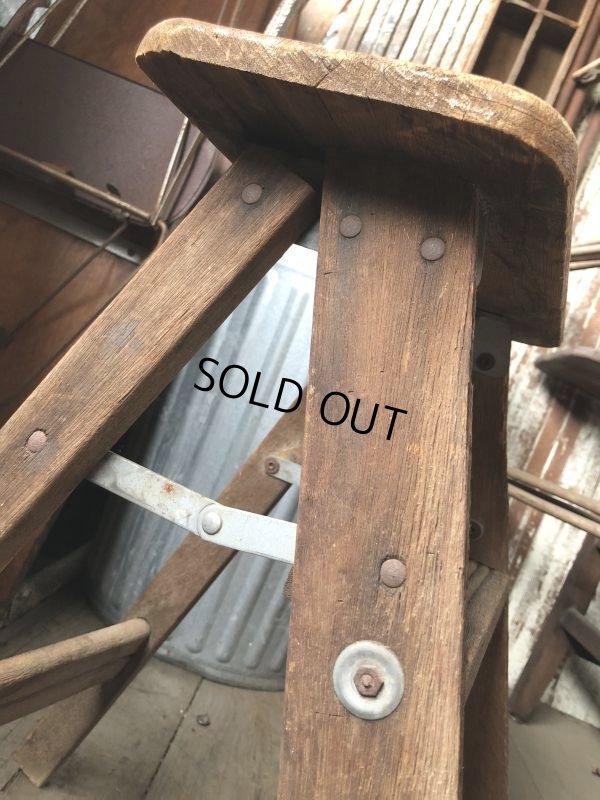 画像16: Vintage Wooden Folding Ladder Step Stool (M860)
