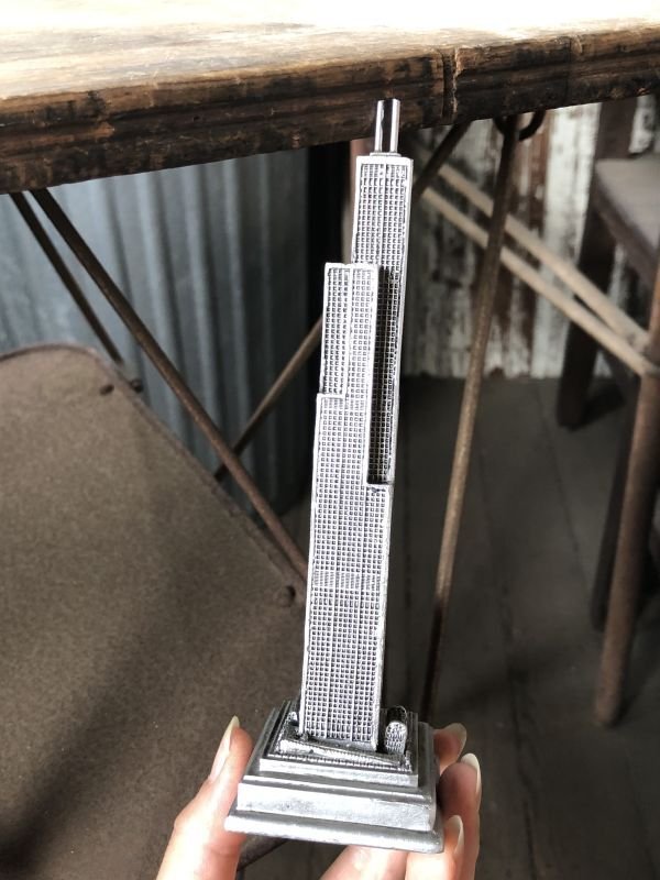 画像13: Vintage Willis Tower Souvenir Statue (B870) 