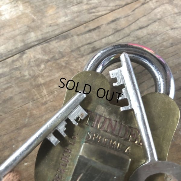 画像14: Antique Brass Handcrafted Solid THUNDER Brand 8 Levers Padlock (B873)