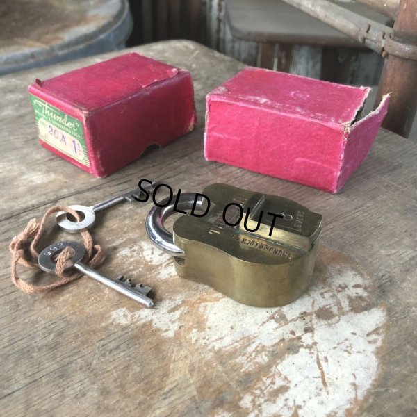 画像16: Antique Brass Handcrafted Solid THUNDER Brand 8 Levers Padlock (B873)