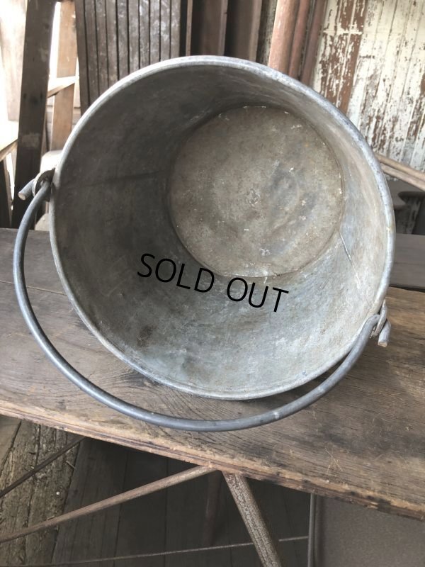 画像6: Vintage Metal Bucket Pail (M976)
