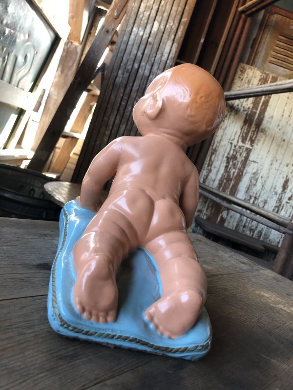 画像7: Vintage Chalkware Piano Baby Figurine (M996) 