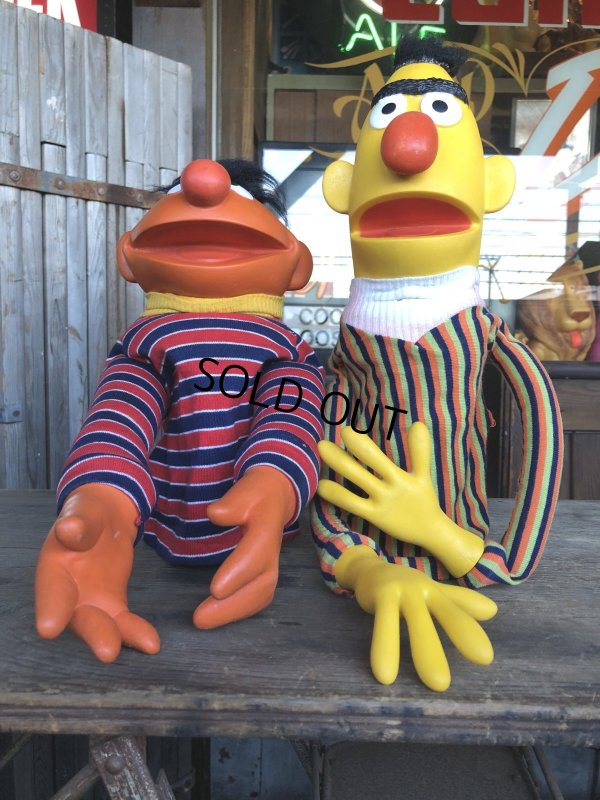 画像8: 70s Vintage Sesame Street Ernie and Bart Hand Puppet Set (R001) 