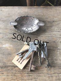 Vintage Metal Tray Ashtray (R043)