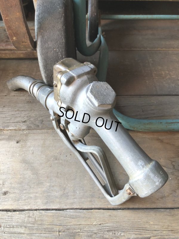 画像6: Vintage Service Station Gas Pump Handle Nozzle (R059) 