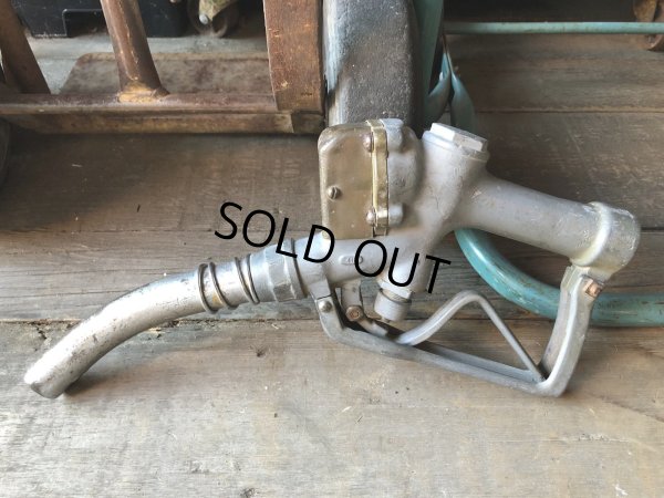 画像9: Vintage Service Station Gas Pump Handle Nozzle (R059) 