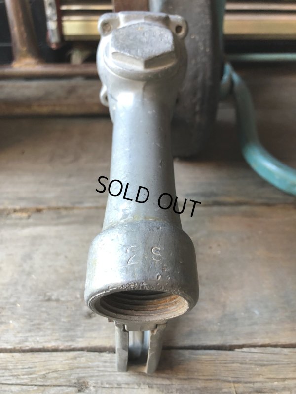 画像7: Vintage Service Station Gas Pump Handle Nozzle (R059) 