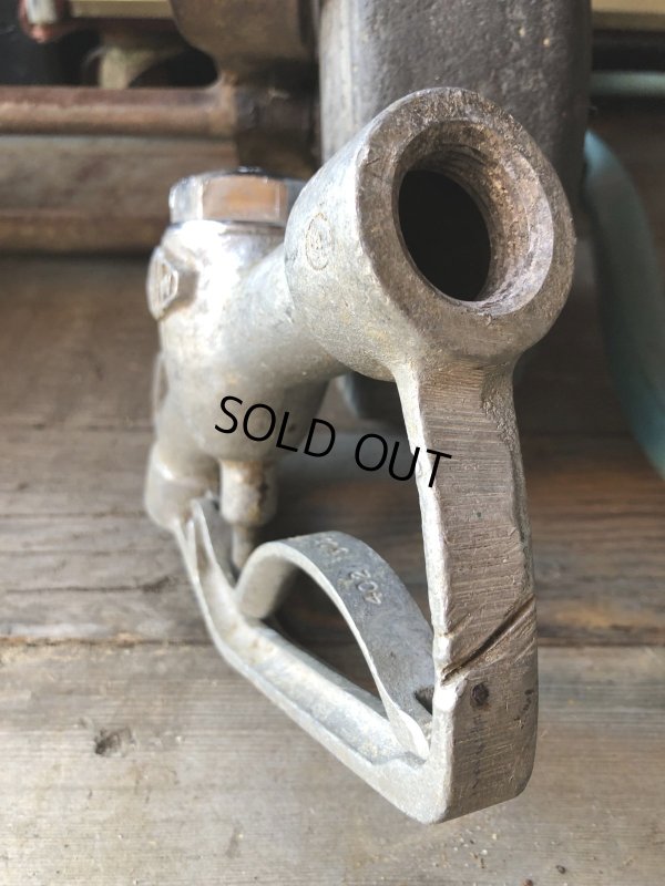 画像8: Vintage Service Station Gas Pump Handle Nozzle (R058) 