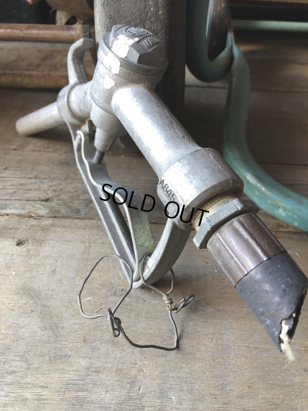 画像9: Vintage Service Station Gas Pump Handle Nozzle (R060) 