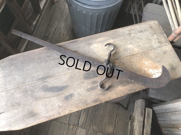 画像6: Vintage Cast Iron Hanging Balance Beam Scale (R070) 