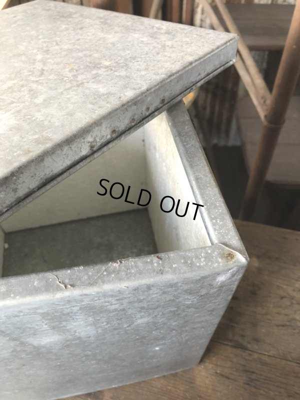 画像11: Vintage Galvanized Metal Dairy Milk Box Smith Brothers (R186)