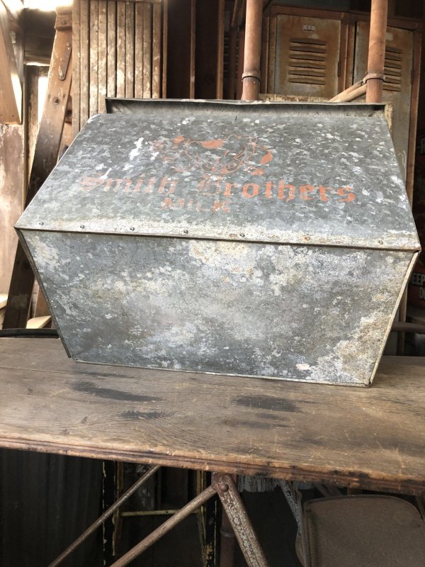 画像7: Vintage Galvanized Metal Dairy Milk Box Smith Brothers L (R187) 