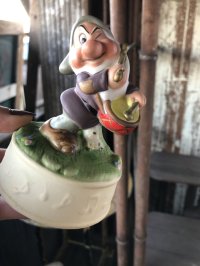 80s Vintage Ceramic Figurine Disney Music Box Grumpy (R198)
