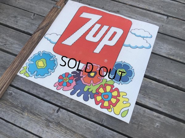 画像15: Vintage 7UP x Peter Max Cardboard Store Sign (R208)