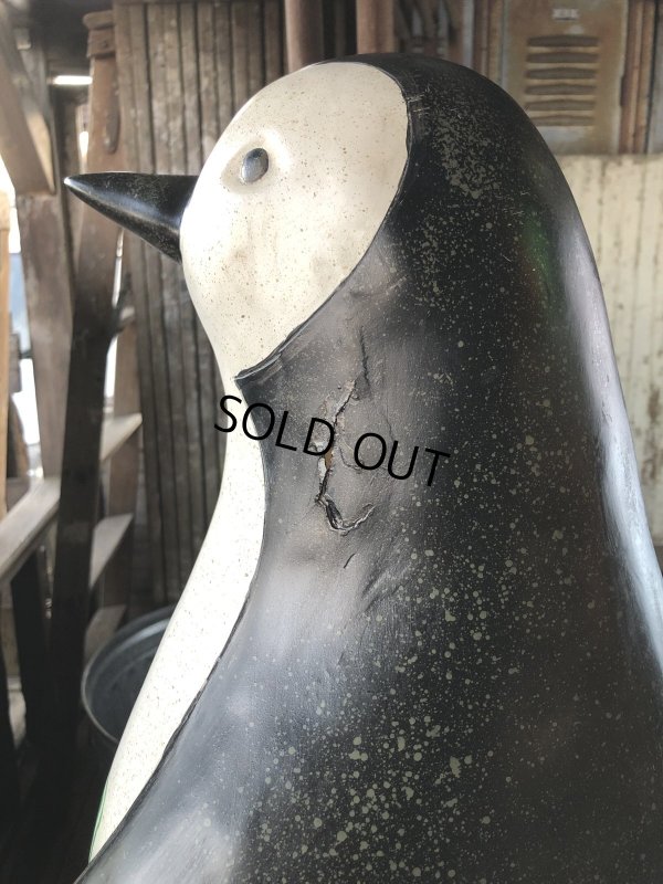 画像10: Vintage Advertising KOOL Tobacco Cigarettes Store Display Willie the Penguin Statue (R232)