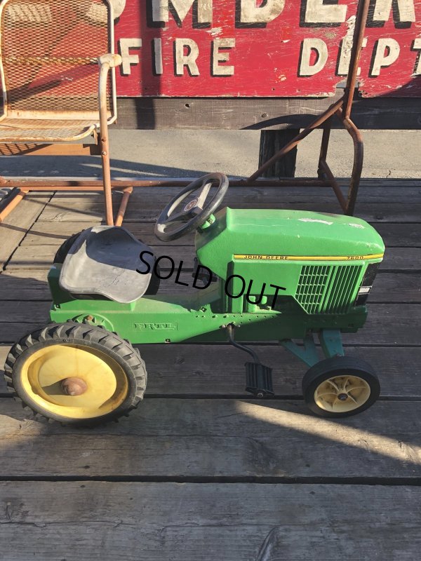 画像15: Vintage Ertl JOHN DEERE TRACTOR Pedal Car Kids Ride On 7600 (R235)